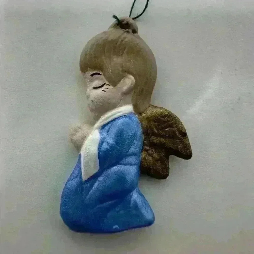 Miniature Ceramic Soldier (1) And 2 Angel Ornaments - Picture 8 of 8